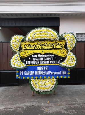 Papan Bunga Duka di Pengilon